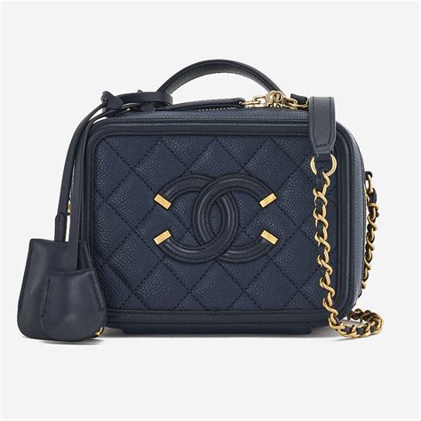 blue chanel vanity case|chanel sac vanity price.